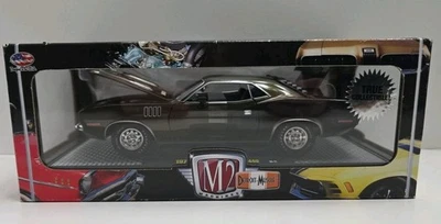 M2 Machines - 1/24 - 1971 Plymouth CUDA 440 - 2010 R14 - 10-11 Green - Image 1 of 4