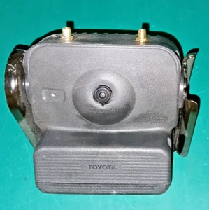Toyota Tundra Sequoia Tacoma Wireless Towing Camera OEM Factory 86790-YV200 2 - Picture 1 of 4