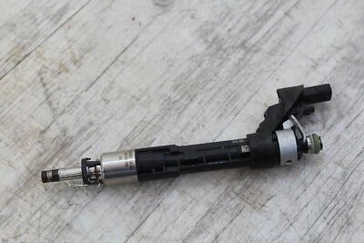 Piezas de inyección de combustible diversas AUDI RS5 18 Foto 1 de 4