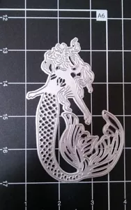 Herramienta troquelada universal de metal XL sirena hembra cola de pez humano princesa sirena - Imagen 1 de 2
