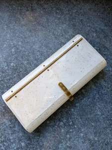 50s GLITTER CONFETTI WHITE LUCITE PLASTIC CLUTCH BOX BAG * vintage handbag purse - Picture 1 of 12