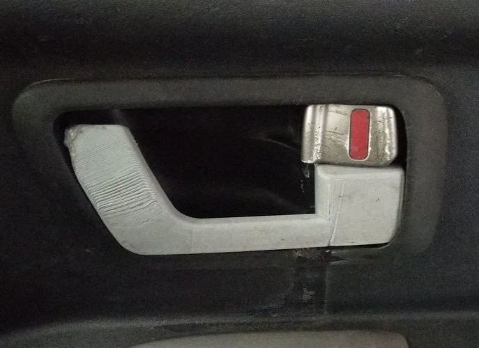 Manija de puerta interior mitsubishi pajero montero 2001 2006 Foto 1 de 1