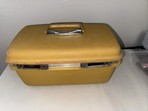 Vtg Yellow Samsonite Saturn II Hard Shell Travel Case w/keys & vintage content - Picture 1 of 16
