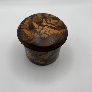 ANTIQUE MAUCHLIN FERN WARE FERNWARE COTTON Powder BOX With Puff - Picture 1 of 16