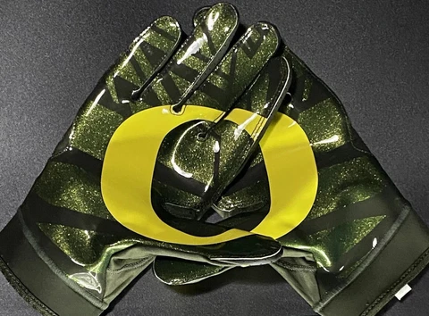 Nike Oregon Ducks Team-Issued PE Player Exclusive Medium Gloves CU1369 VERY RARE Cover