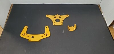 Vintage Traxxas Bullet Shock Towers And Tray Bracket #1638 - Image 1 of 4