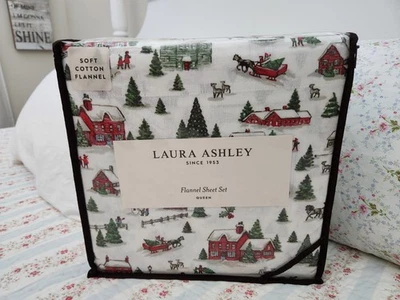 NUEVO JUEGO DE SÁBANAS FRANELA NAVIDAD LAURA ASHLEY QUEEN 'HOLIDAY VILLAGE' Foto 1 de 3