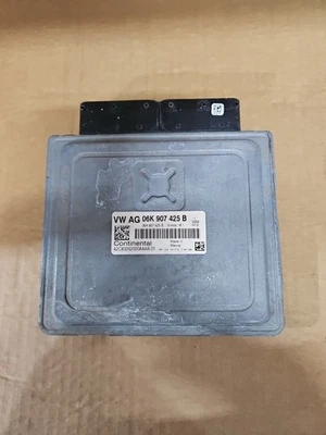 Volkswagen Golf Jetta Passat 2015 2016 2017 módulo de control del motor ECM 06K907425B Foto 1 de 3