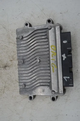 109646 Centralina ECU Citroen C3 II Dal 2005 al 2010 Cod 21585900-1AO - Immagine 1 di 4