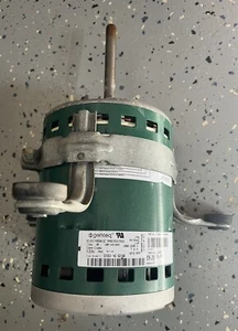 Genteq 5SME39SX. L449 1hp 60/50hz 208-230 7.6amp 1075RPM - Picture 1 of 6