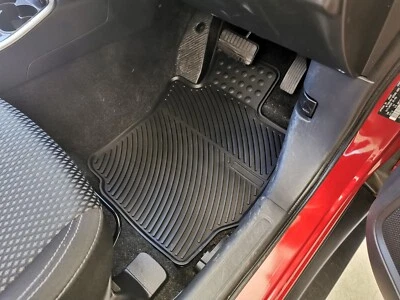 Rugged Rubber Floor Mats for Mitsubishi Outlander 12-21 OEM shape - image 1 of 4