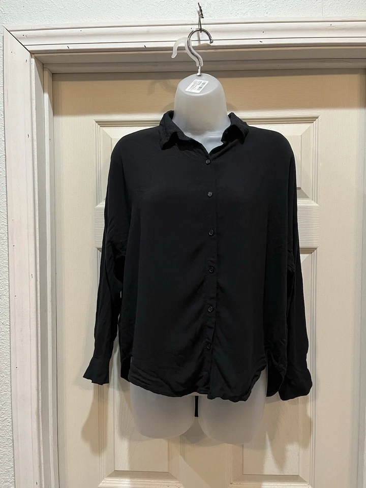 Блузка женская Ambiance большая на пуговицах черная с длинным рукавом карман футболка - Изображение 1 из 4