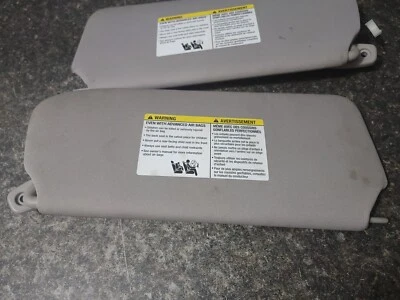 07 - 12 Nissan Sentra Sun Visor Shades Lighted Vanity Mirror Pair Gray Used OEM - Image 1 of 4