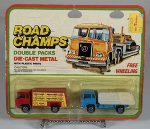 Road Champs HO Scale 1/64 Double Pack Die Cast Soda Truck & Trash Truck NEW NOS - Picture 1 of 6