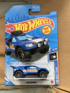 NIP Hot Wheels 2021 Blue Sand Burner #233, HW Race Team 8/10 - Afbeelding 1 van 4