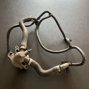 Conjunto de carcasa termostato brazo gaviota Honda CBR400 NC29 19311-MV4-00 - Imagen 1 de 4