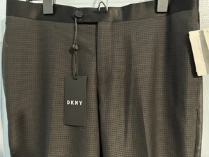 DKNY Smokinghose Jungen schwarz Punkte - Bild 1 von 4