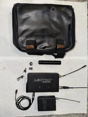 Lectrosonics UCR210D & UM200C Block 21 UHF Wireless Lavalier Mic System - Image 1 of 4