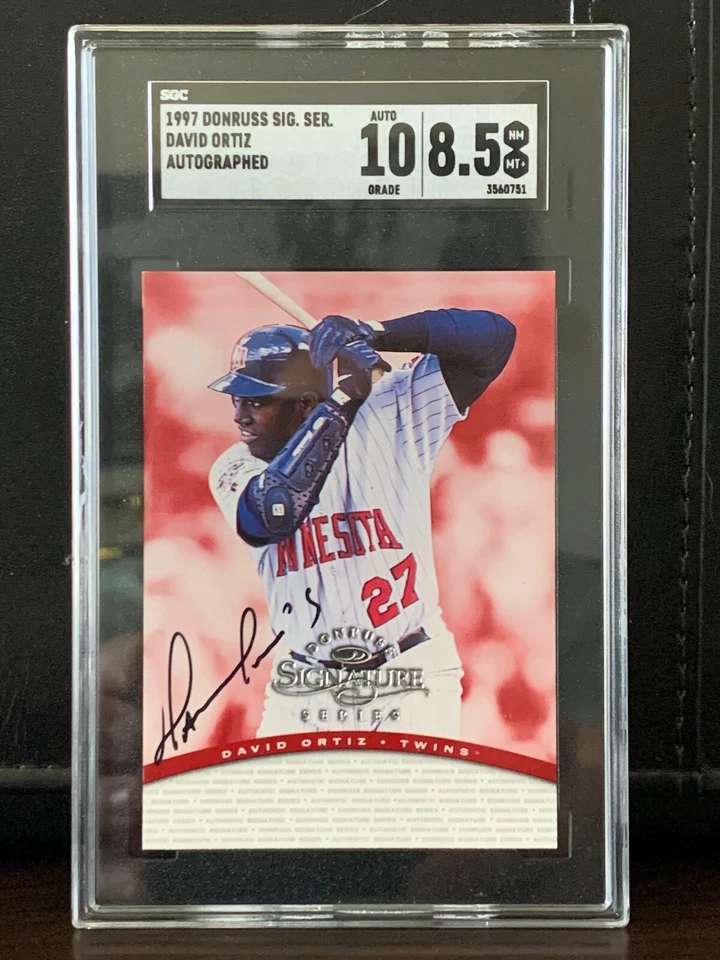 Donruss Sign Ser 1997 auténtico David Ortiz SGC 8,5 como nuevo novato automático como nuevo 10 radiocontrol Foto 1 de 2