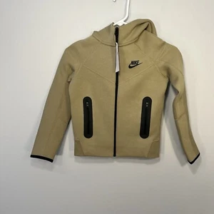 NEW Nike Sweater Boys XS Tan Neutral Sportswear Tech Full Zip Fleece Hoodie - Picture 1 of 10
