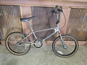 1984 DIAMONDBACK SUPER STREAK BMX - ORIGINAL CONDITION - Picture 1 of 11