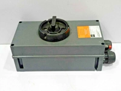 Stahl 8146/5-V37-305-00-0010-K Safety Switch 200205 40Amp 3Pole 690V - Image 1 of 4