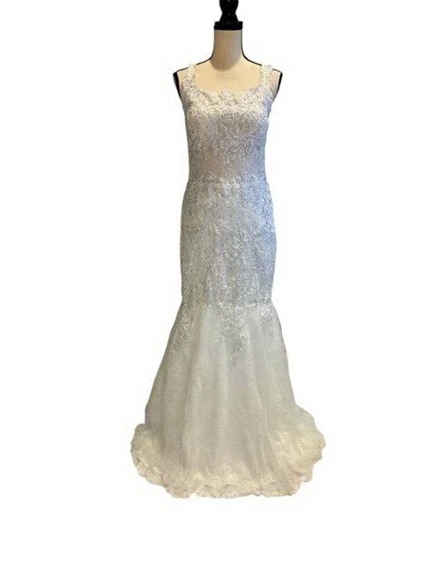 Vestido de noiva branco com miçangas tamanho 10 US$ 849 - Imagem 1 de 4