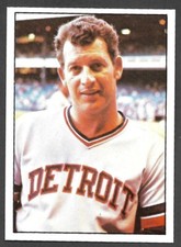 1975-1976 SSPC #354  Mickey Lolich  DETROIT TIGERS / NEW YORK METS  NM  A