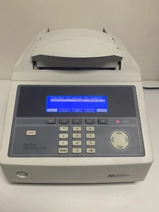 Applied Biosystems GeneAmp PCR 9700 Thermal Cycler - Picture 1 of 8