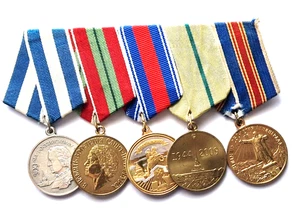 Russland 5er Medaillespange Sankt Petersburg Leningrad 300 Jahre Flotte moderne - Bild 1 von 12