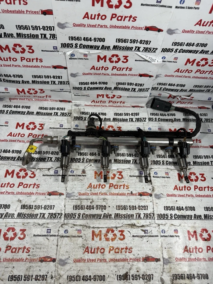 Juego de inyectores de combustible con riel para 13-15 Chevrolet Malibu 2LT 2.5 12627089 Foto 1 de 1