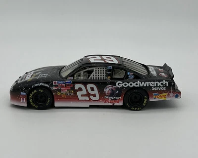 Kevin Harvick #29 Action E.T. 2002 Monte Carlo 1/24 Nascar Diecast - Image 1 of 4