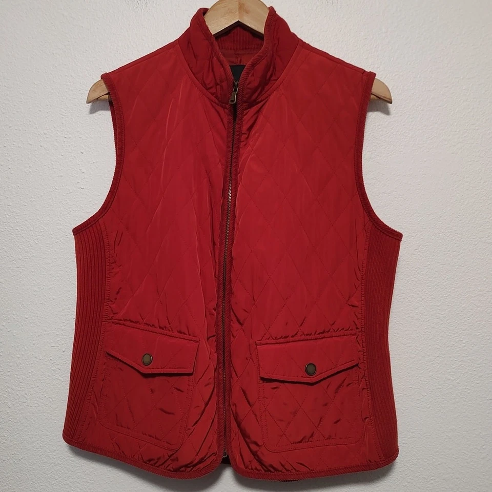 Talbot's Red Quilted Zip Front Corduroy Trim Stretch Sides Pockets Vest Size L - Image 1 of 4