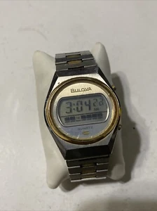 Vintage Bulova N7 LCD Two Tone Digital Quartz Watch new battery - Picture 1 of 7