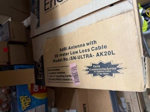 ENGENIUS - SN-ULTRA-AK10 - 920 ULTRA SERIES OUTDOOR ANTENNA KIT - Afbeelding 1 van 3