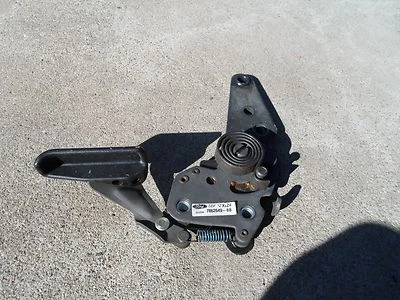 97 98 99 00 01 水星登山者座椅倾斜倾斜倾斜杠杆手柄驱动器 7862649 — 第 1/4 张图片