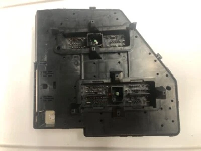 CADILLAC STS 2005 2006 2007 MOTOR CAJA DE FUSIBLES RELÉ UNIDAD 15867859 Foto 1 de 4