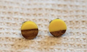 Stud Earrings- Handmade - Picture 1 of 1
