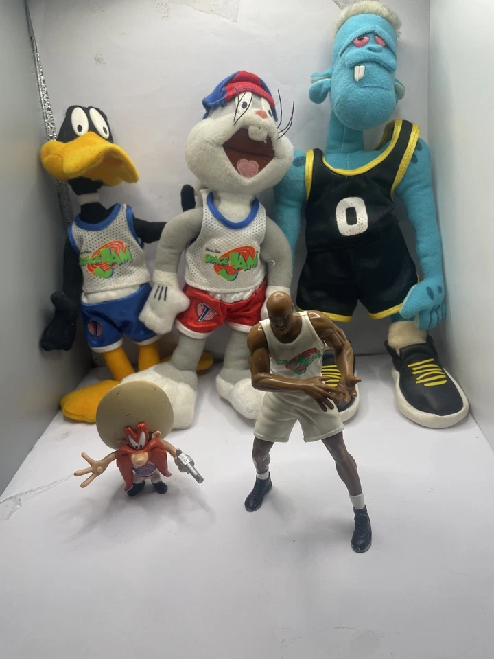  Yosemite/ Daffy Duck/Bugs/Blanko/Barkley Space Jam Tune Squad 1996 Warner Bros. - Image 1 of 4