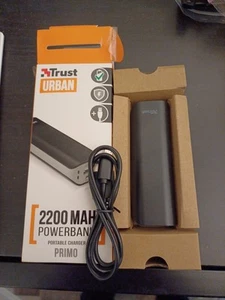 Trust Urban Primo - Black PowerBank Portable Charger 2200 mAh + Cable - Afbeelding 1 van 2