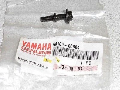Schraube Ventildeckel Zylinderkopf screw passt an Yamaha Srx Tt Xj 90109-06604 - Bild 1 von 2