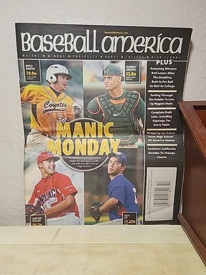 BRYCE HARPER Top Rookie Prospect- 9/2010 Baseball America Magazine Phi Phillies  - Image 1 of 4