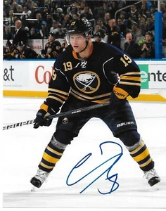 Foto original autografiada de Buffalo Sabres Cody Hodgson 8x10 - Imagen 1 de 2