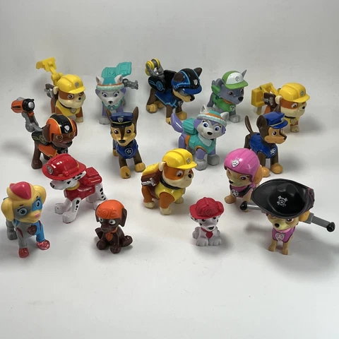 Paw Patrol Figures Mighty Pups LOT Of 16 Skye Chase Rocky Rubble Zuma Light Cover