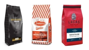 Paquete de café con sabor que incluye tostado oscuro, mezcla de Brooklyn y mezcla de invierno - Imagen 1 de 11