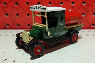Camión cisterna Ford Modelo-T 1978 Lesney Models of antaño 1912 BP petróleo gas Foto 1 de 4