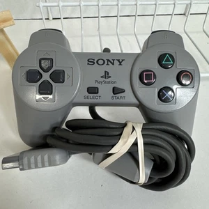 Sony PlayStation PS1 Official OEM Gray Controller SCPH-1080 Tested Working! - Picture 1 of 6