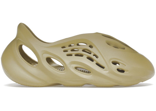 Taglia 11M 12.5W Adidas Yeezy Foam RNNR Zolfo GV6775