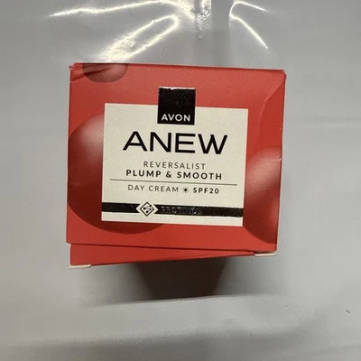 Avon Anew Reversalist Plump & Smooth Day Cream Protinol SPF 20 1.7 fl oz/ 50 ml - Image 1 of 4