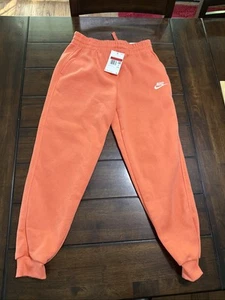 Nike Kids All Fit Mango Jogger Sweatpants Pants Large NWT Club Fleece Sportswear - Picture 1 of 8